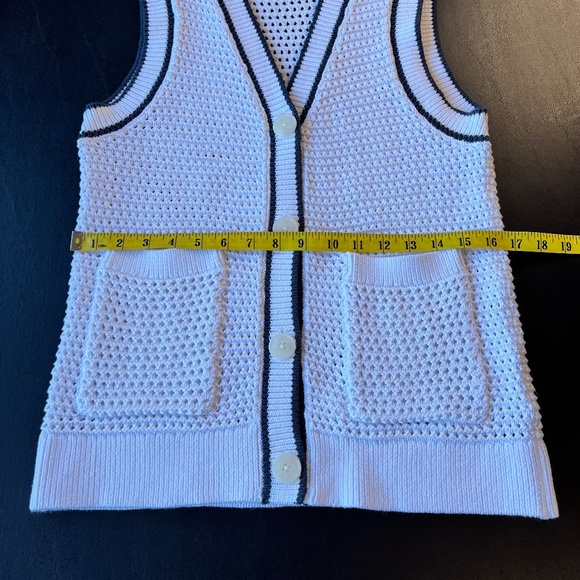 Varley Leilani V-Neck button front Cardigan Tank Club Collection - Picture 9 of 15